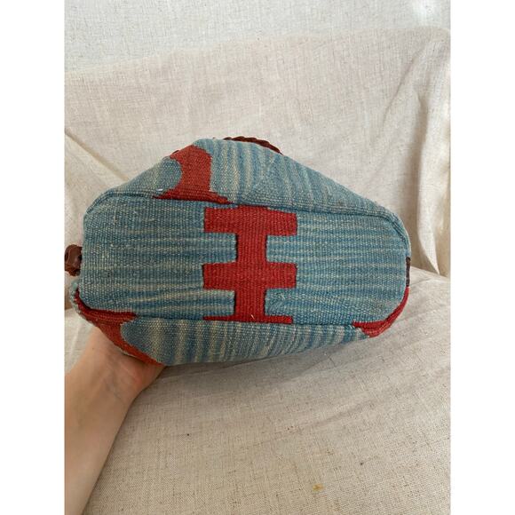 Western Embroidered Blue Red Shoulder Bag - Picture 3 of 11